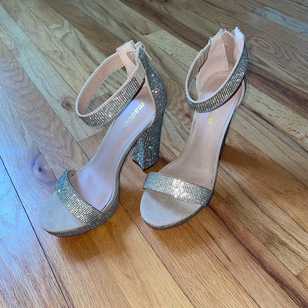 Madden Girl rhinestone embellished suede block heels with red bottoms NEW - Picture 4 of 10